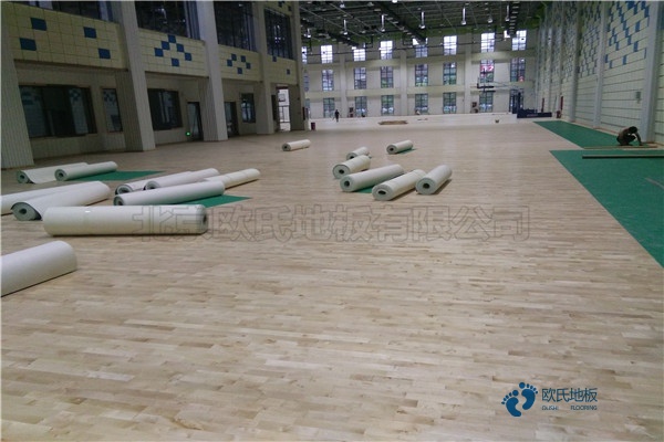 校园运动场地地板施工工艺1